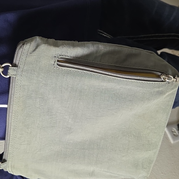 Baggallini Gray Crossbody - Picture 5 of 7
